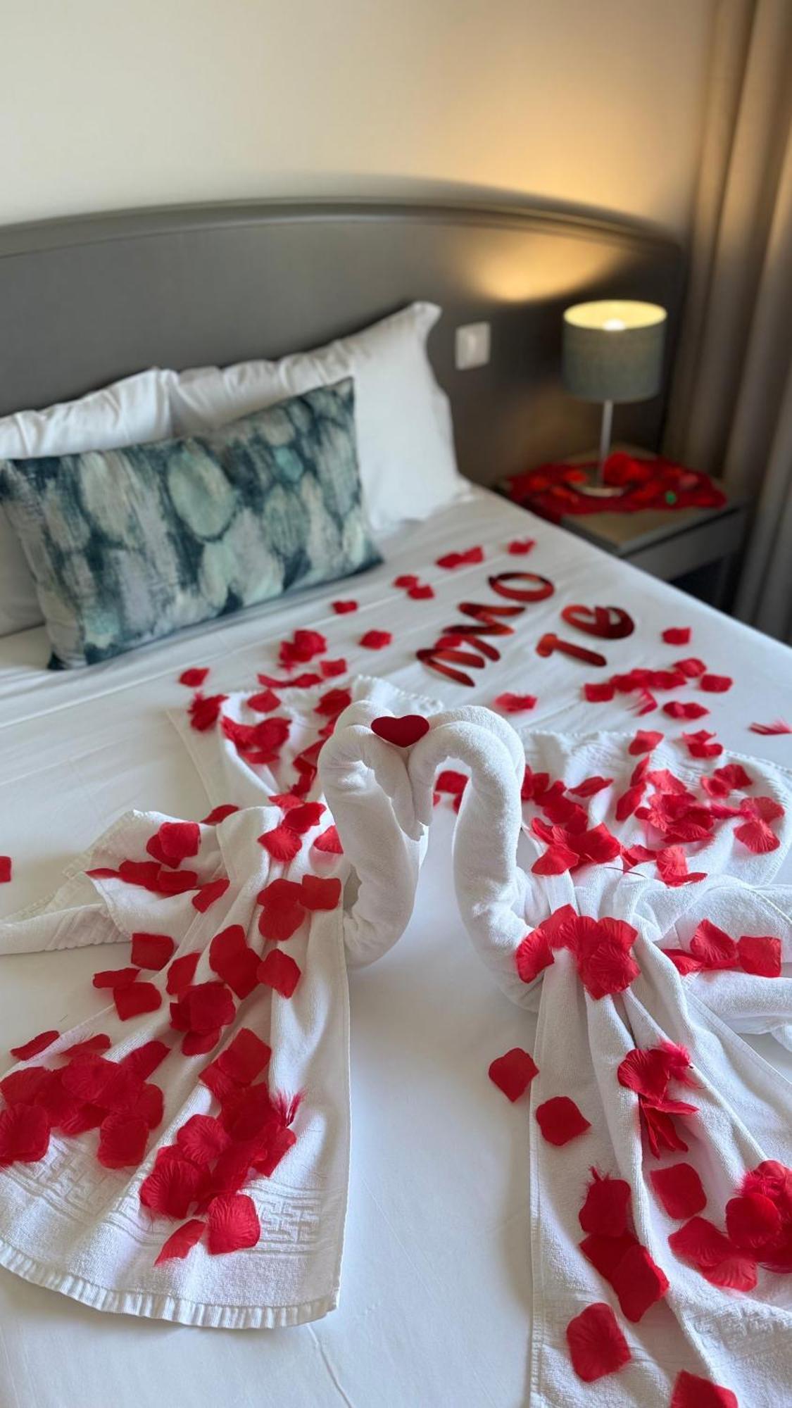 Apulia Praia Hotel Еспосенде Екстериор снимка